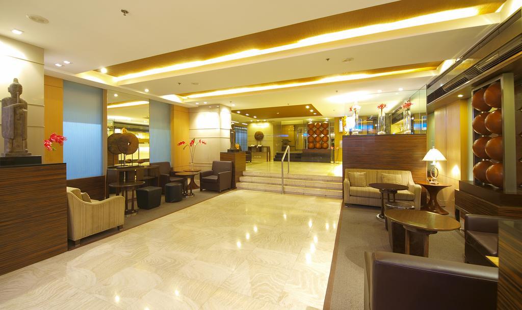 Best Western Antel Spa Hotel Suites Макати Экстерьер фото
