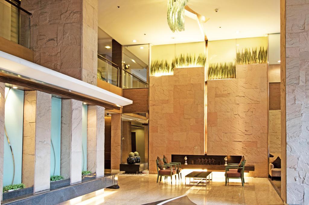 Best Western Antel Spa Hotel Suites Макати Экстерьер фото
